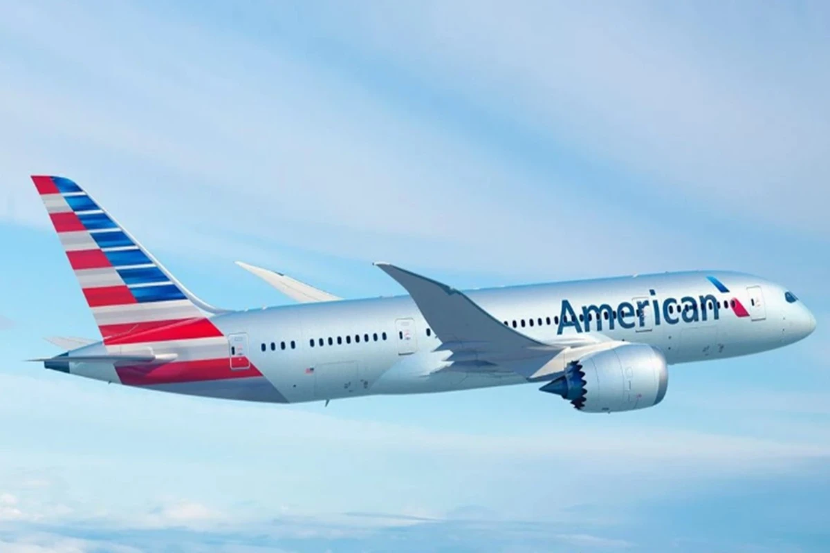 American Airlines Desmente Rumores de Fusão com United: Maior Companhia Aérea do Mundo em Pauta