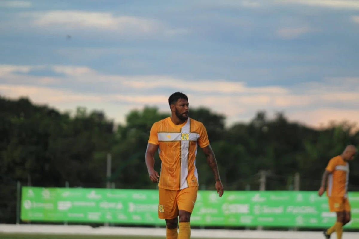 Brasiliense Conquista Empate em Jogo Fora de Casa contra o Luverdense