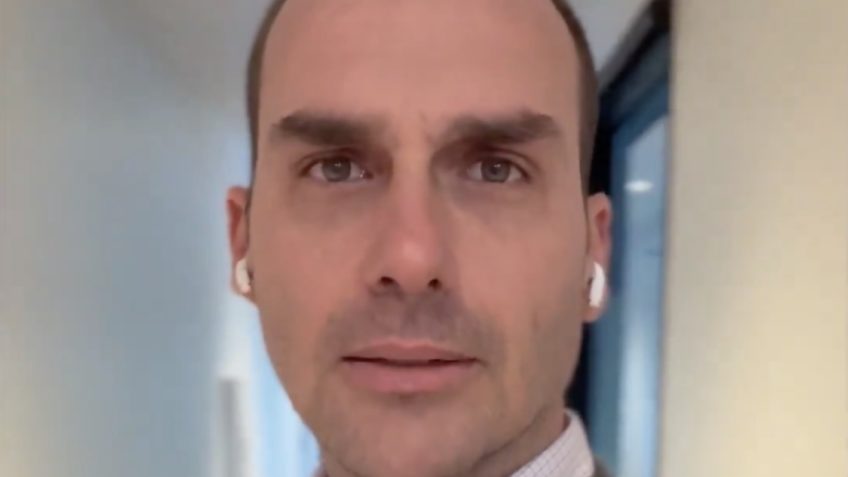 Eduardo Bolsonaro apresenta novo projeto em canal conservador no YouTube