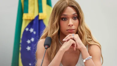 Erika Hilton Solicita Censura no X sobre Projeto de Lei Contra a Misoginia em Ação da AGU