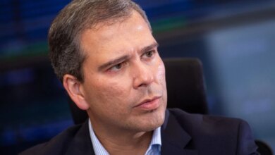 Ex-presidente do BRB revelava sua rotina intensa em negociações com Vorcaro, afirma PF