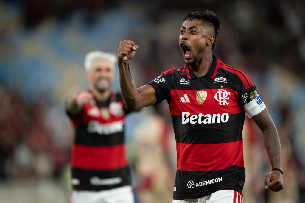 Flamengo Conquista a Ponta do Grupo A na Libertadores com Vitória Épica sobre Independiente Medellín