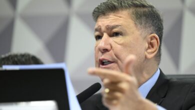 Líder da CPMI do INSS Ataca STF e Denuncia Interferência Política na Corte