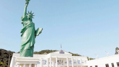 MP processa Justiça por causa da estátua da Havan: "Impacto visual negativo"