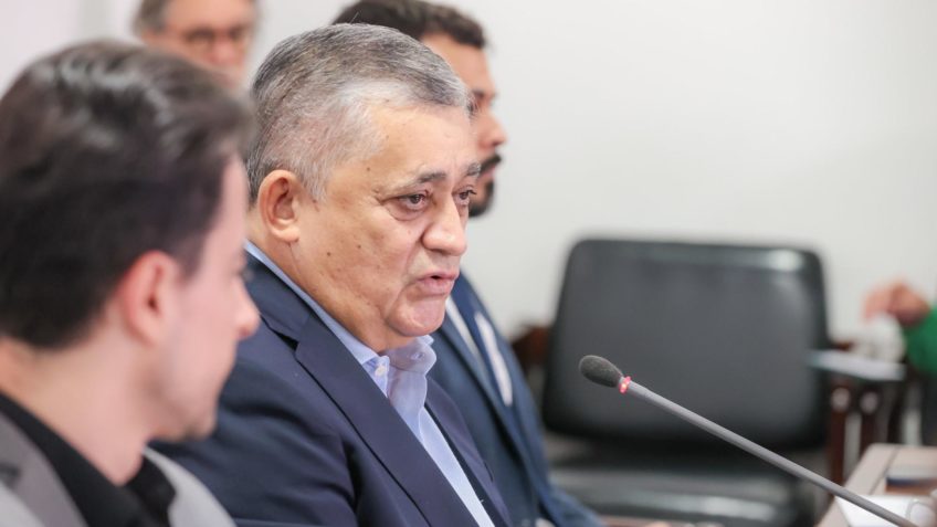 Ministro de Lula Propõe Aumento da Dívida para Salvaguardar a Economia Popular