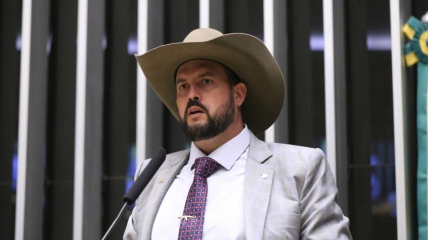 Motta Nomeia Zé Trovão como Responsável pela Relatoria da MP do Frete