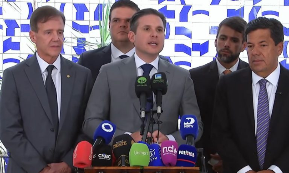 Motta prevê que a votação da PEC para eliminar a escala 6×1 ocorra na próxima semana