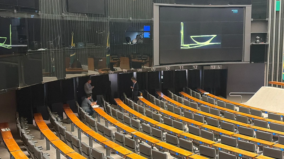 Os Planos de Motta e do Centrão para a Eleição do TCU na Câmara dos Deputados