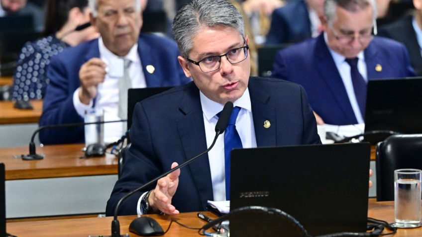 Pedido de Indiciamento de Toffoli, Moraes e Gilmar: Relatório Revela Novas Evidências