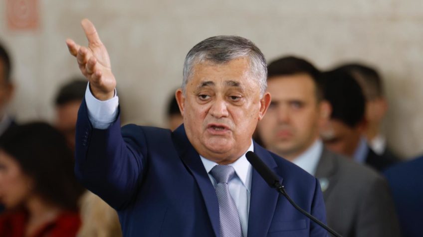 Planalto solicita postponamento da votação de proposta sobre trabalho via aplicativos