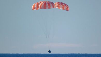 Retorno dos Astronautas à Terra: Separação do Módulo e Pouso na Água em Detalhes
