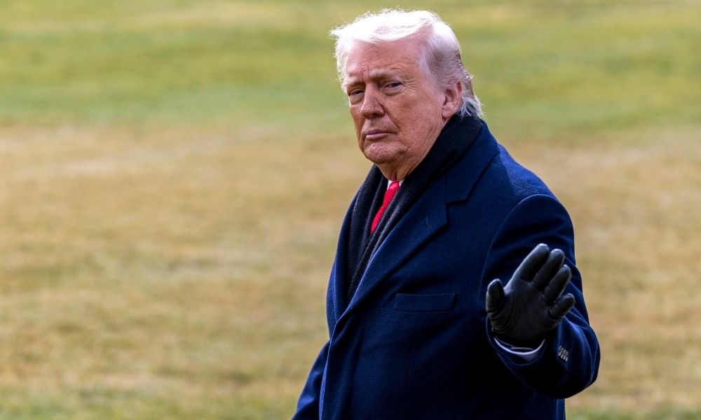 Trump celebra os astronautas da Artemis II: 'O próximo destino é Marte'